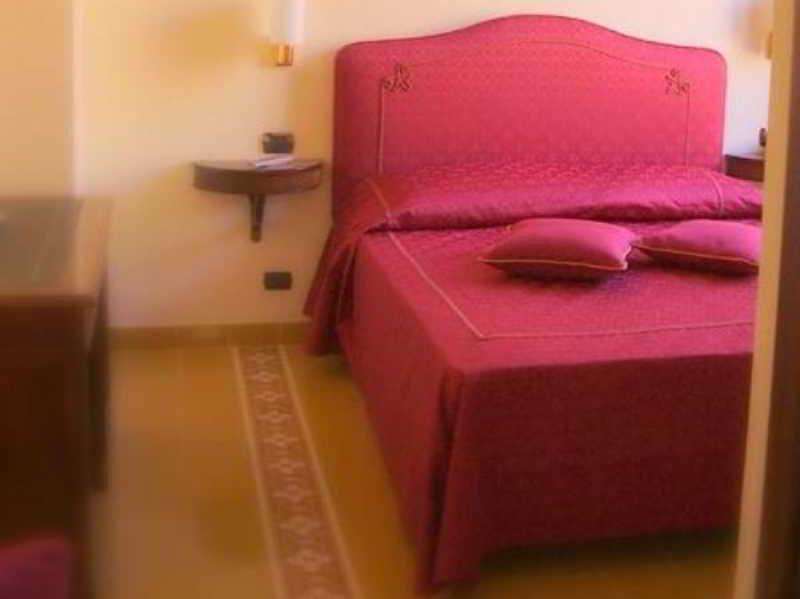 Aelius Bed & Breakfast Рим Екстериор снимка