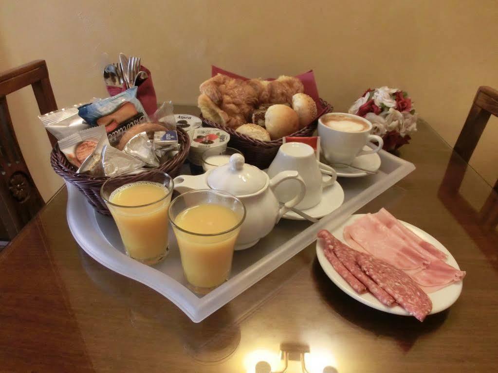 Aelius Bed & Breakfast Рим Екстериор снимка